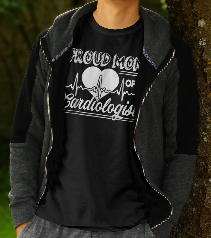 Proud Mom Of A Cardiologist Heartbeat T-Shirt