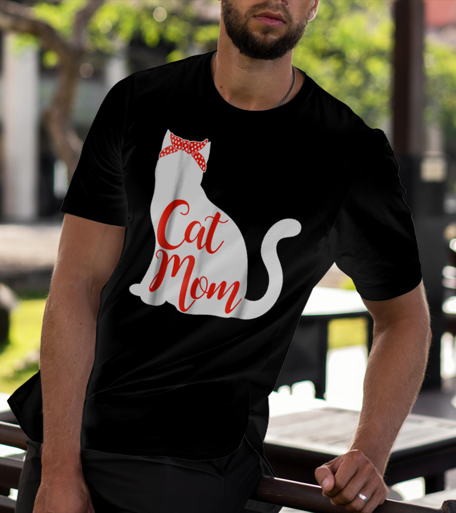 Cat Mom Cute Cat Owner Lover With Red Bow T-Shirt