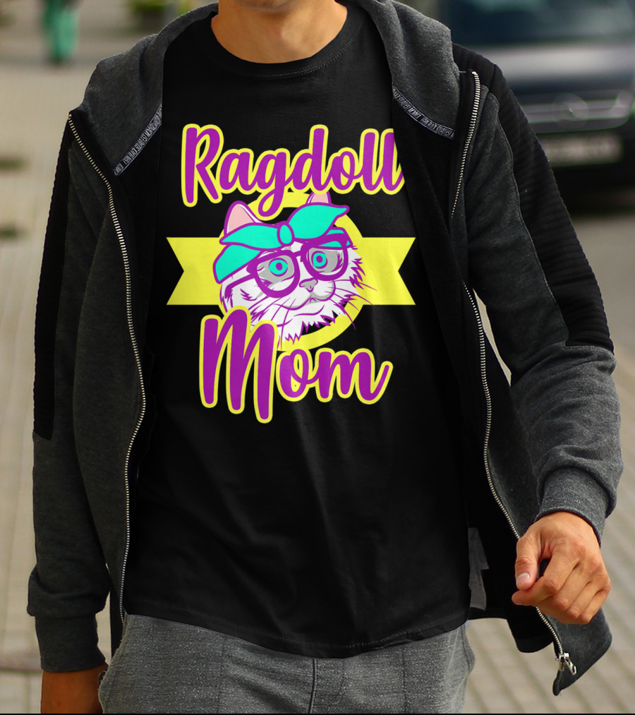 Ragdoll Mom Cats Lovers Women Her Christmas T-Shirt