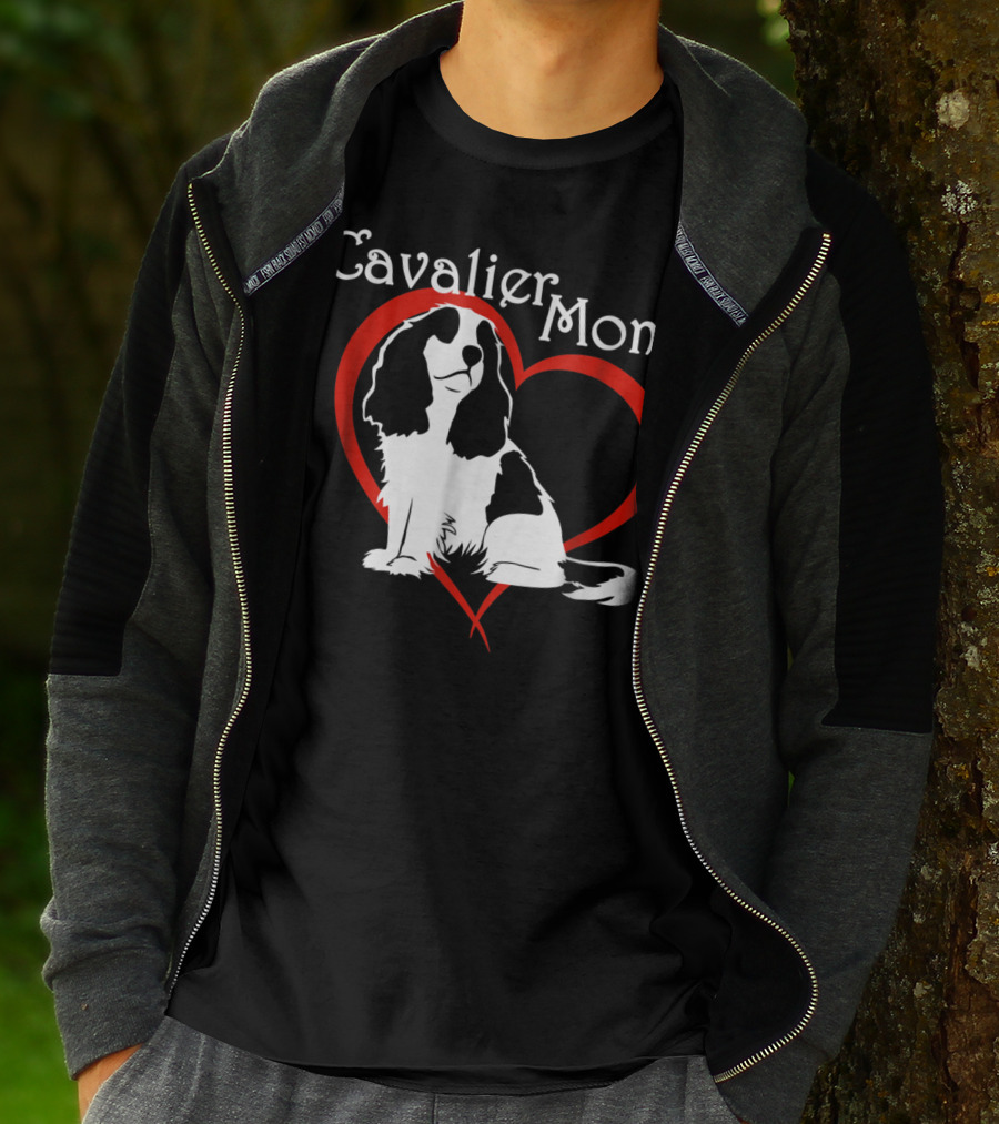 Cavalier Mom CKCS Heart NickerStickers Dog T-Shirt