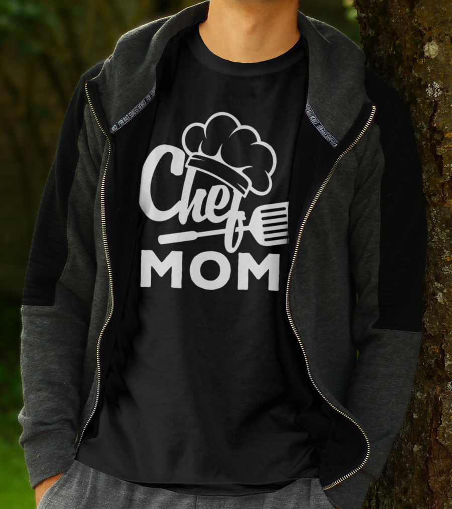Chef Mom Cooking Hat And Spatula T-Shirt