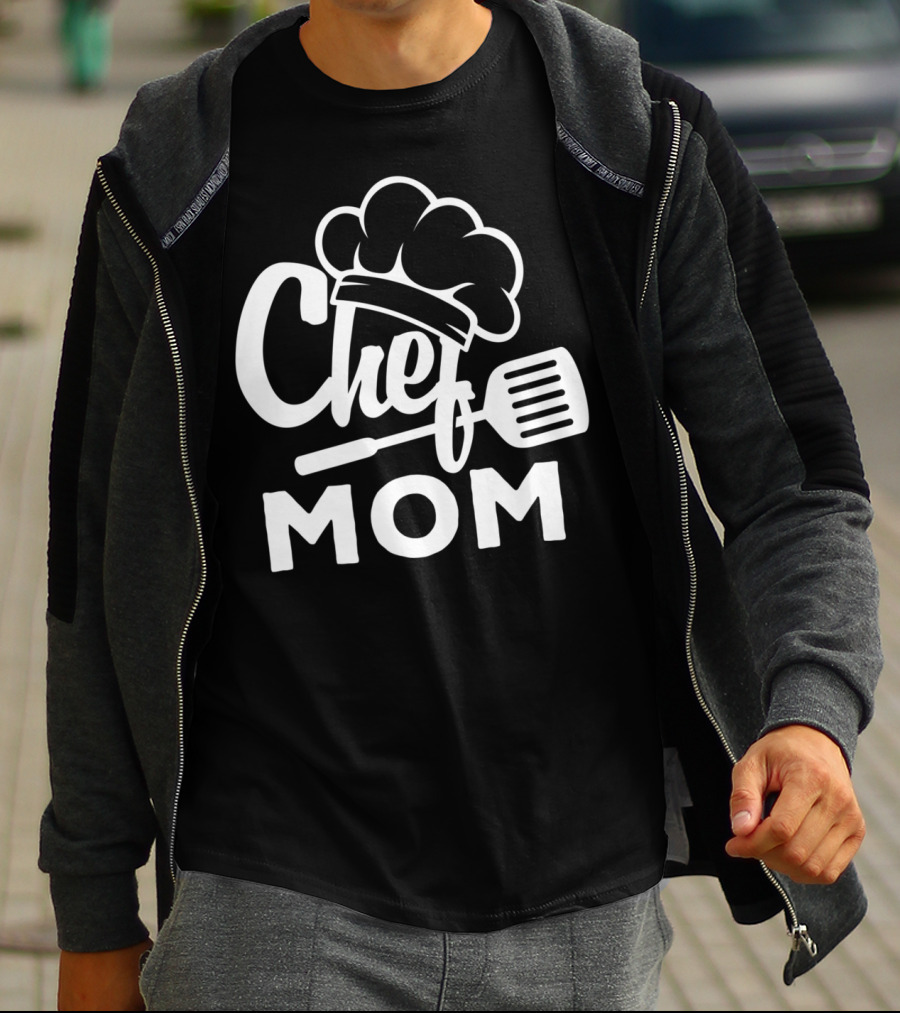 Chef Mom Cooking Hat And Spatula T-Shirt