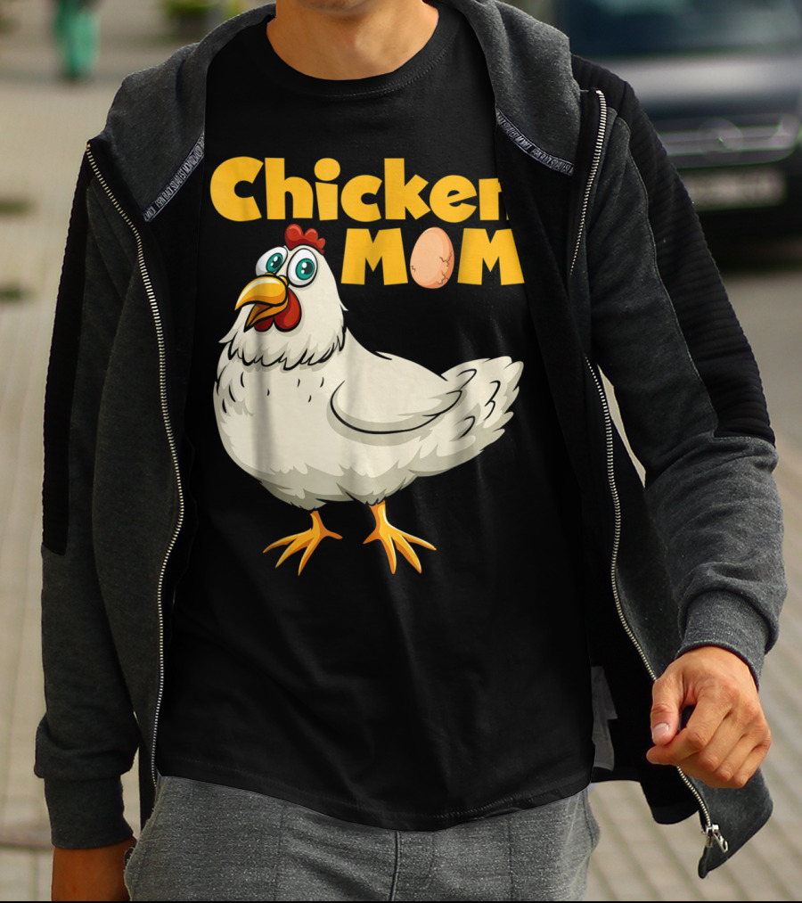 Chicken Mom Cute Cartoon Hen With Egg Lettering T-Shirt