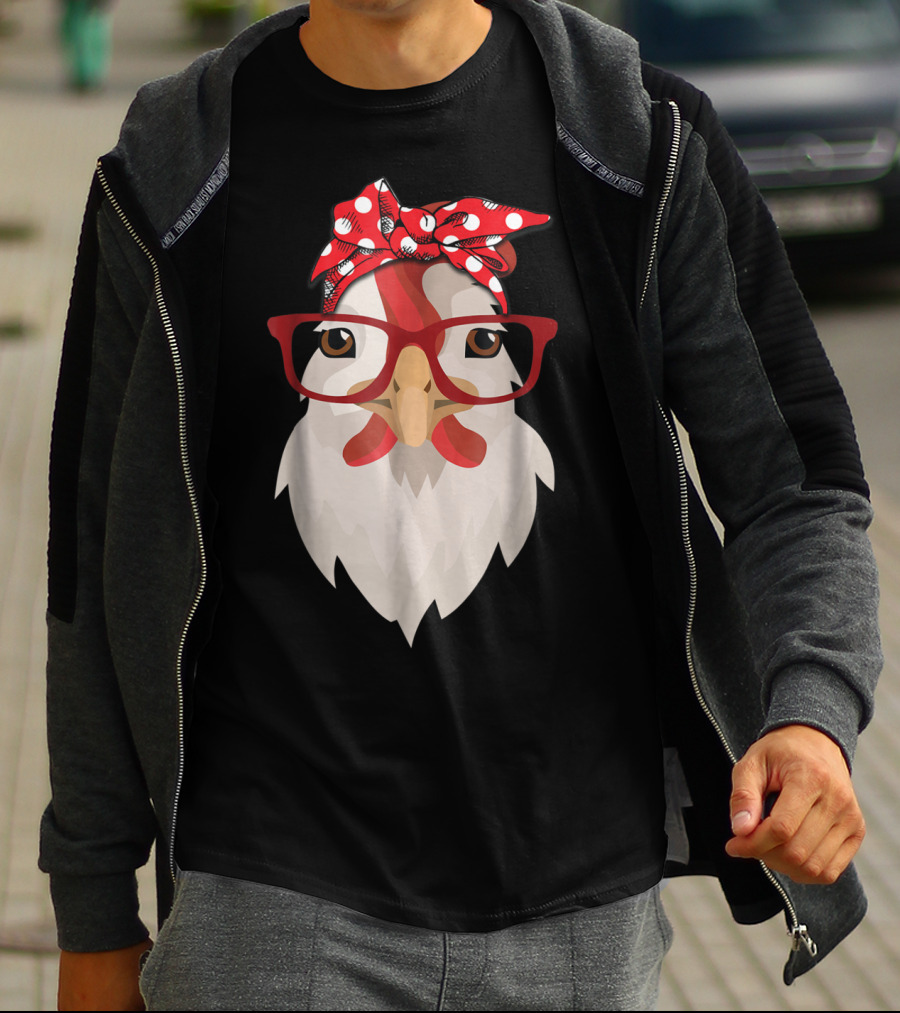 Chicken Mom Lady Farmer Thanksgiving Day Hen With Glasses And Polka Dot Bandana T-Shirt