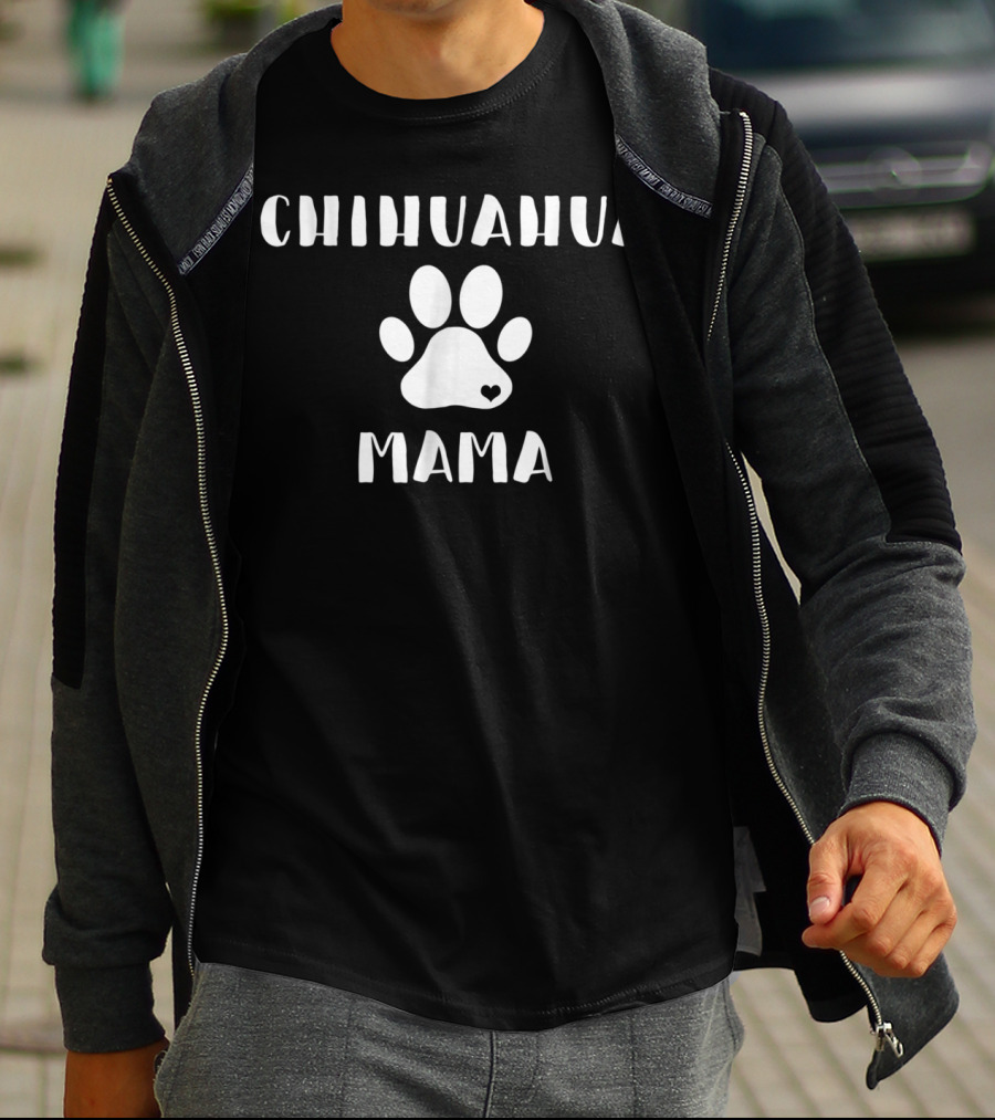 Chihuahua Mama Paw Heart T-Shirt