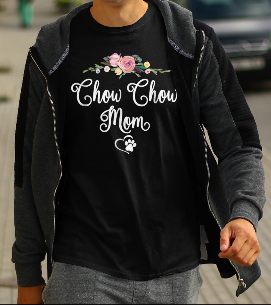Chow Chow Mom Floral Heart Paw T-Shirt