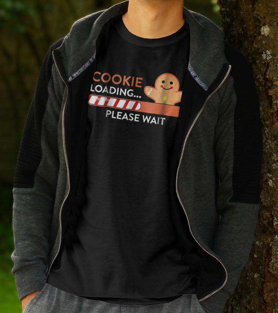 Cookie Loading Please Wait Christmas Funny Pregnant Mom Gingerbread Holiday T-Shirt