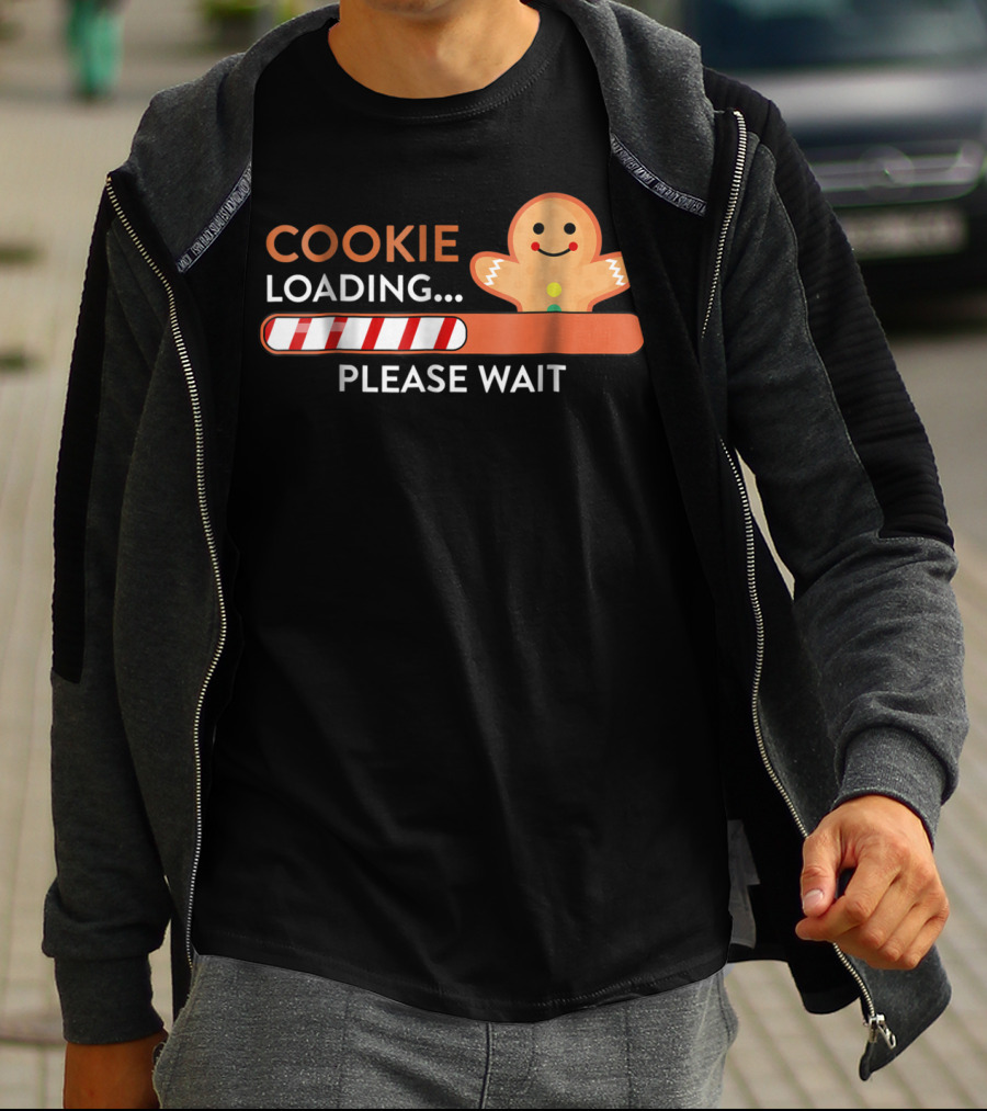 Cookie Loading Please Wait Christmas Funny Pregnant Mom Gingerbread Holiday T-Shirt