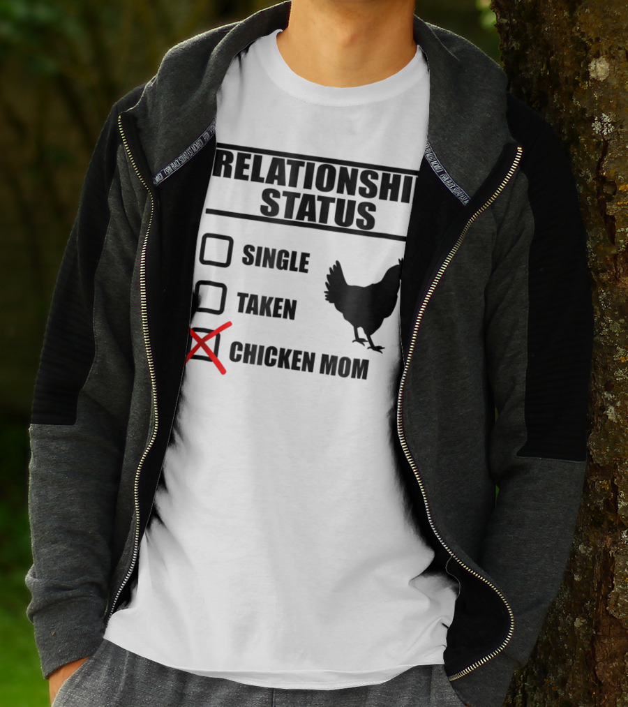 Relationship Status Chicken Mom Country Farm Life Cute Barn T-Shirt
