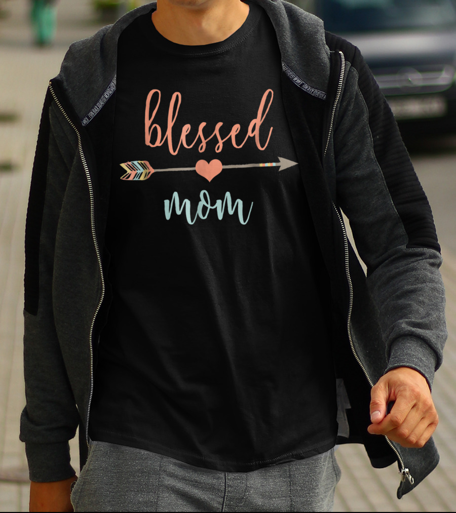 Blessed Mom Heart Arrow Cute Announcement T-Shirt