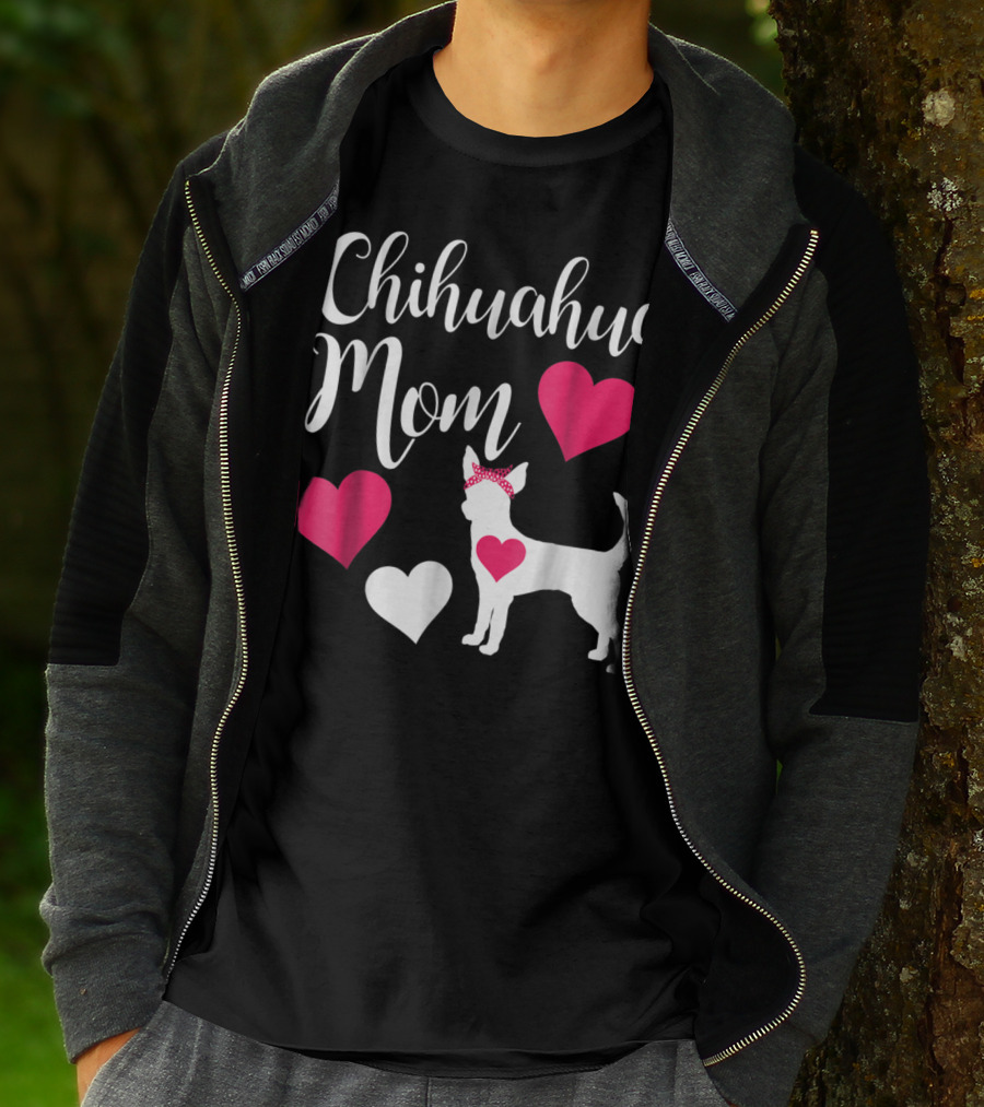 Chihuahua Mom Heart Love Bow Chihuahua Owner T-Shirt