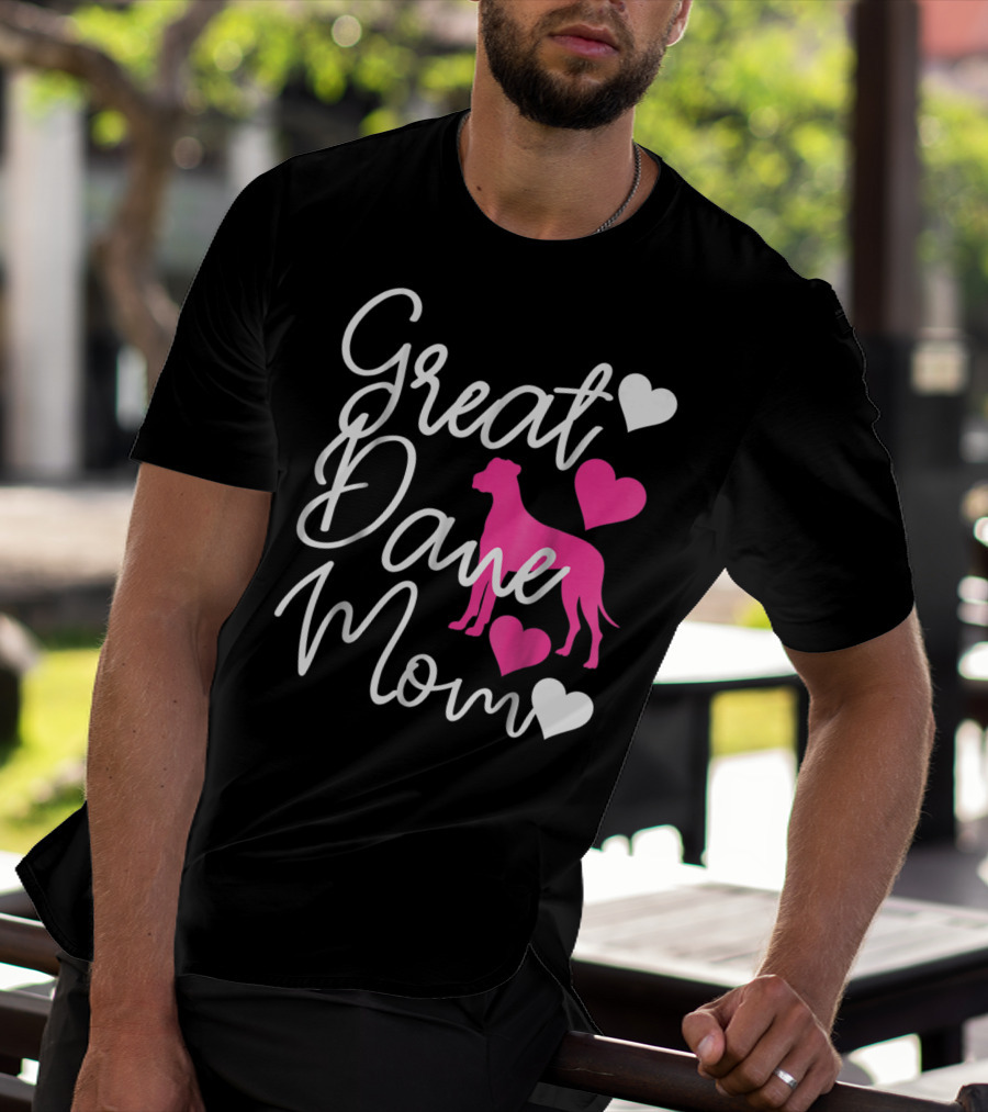 Great Dane Mom Hearts Pink T-Shirt