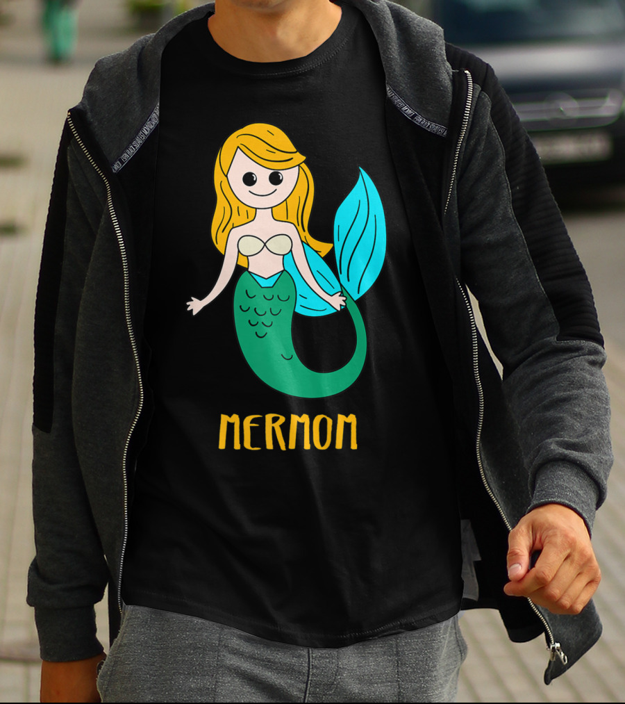 Cute Mermom For Stylish Women And Mothers T-Shirt