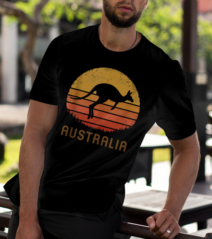 Australia Kangaroo Vintage Outback Sunset T-Shirt