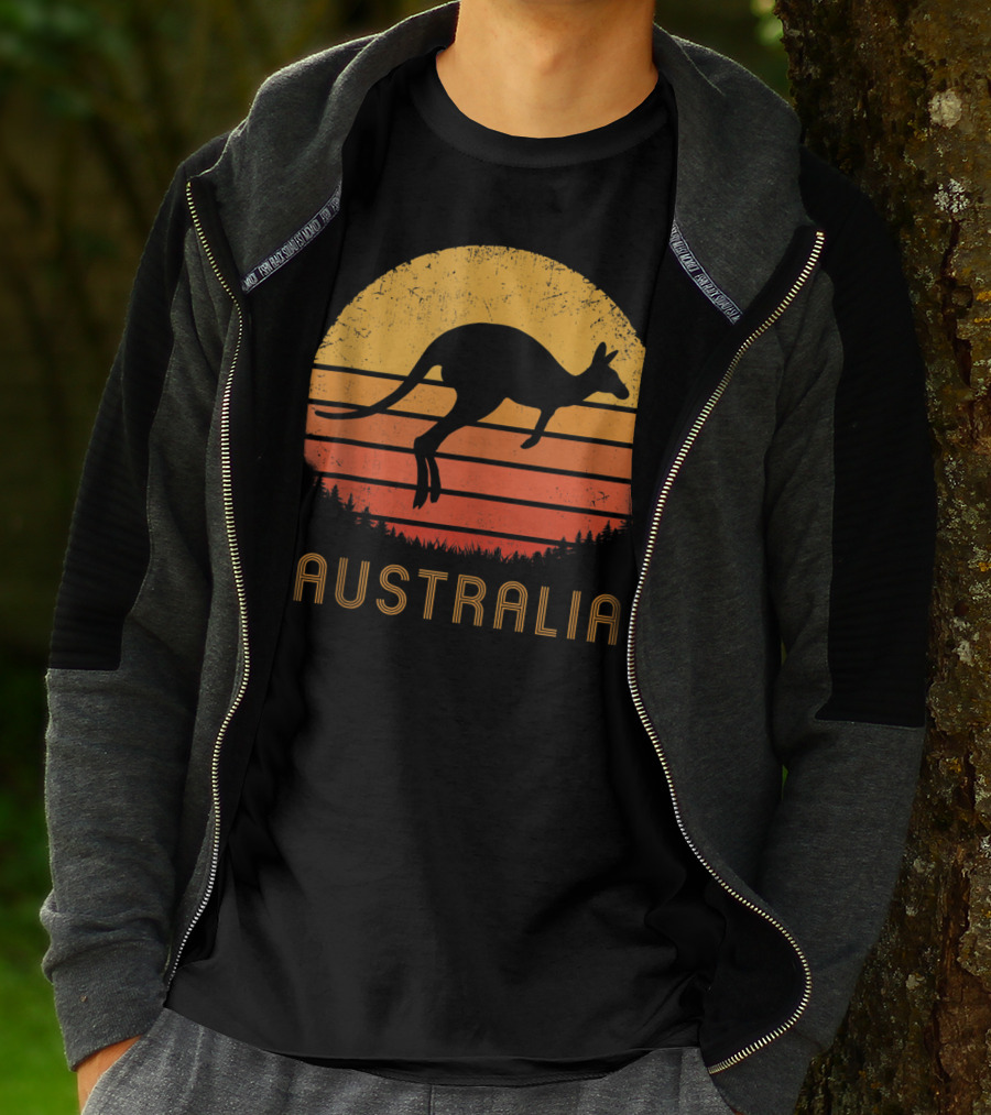 Australia Kangaroo Vintage Outback Sunset T-Shirt