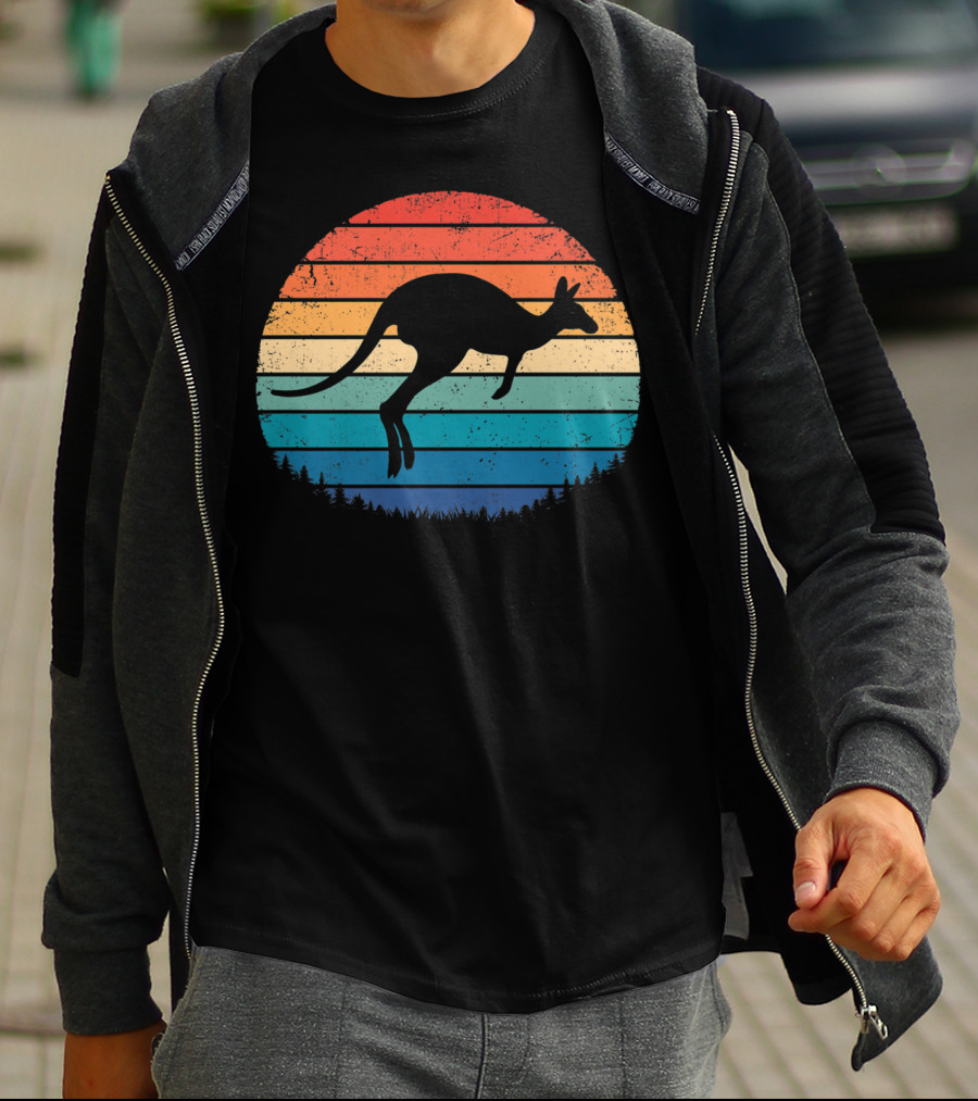 Australia Kangaroo Vintage Sunset Forest Silhouette Retro Stripes T-Shirt