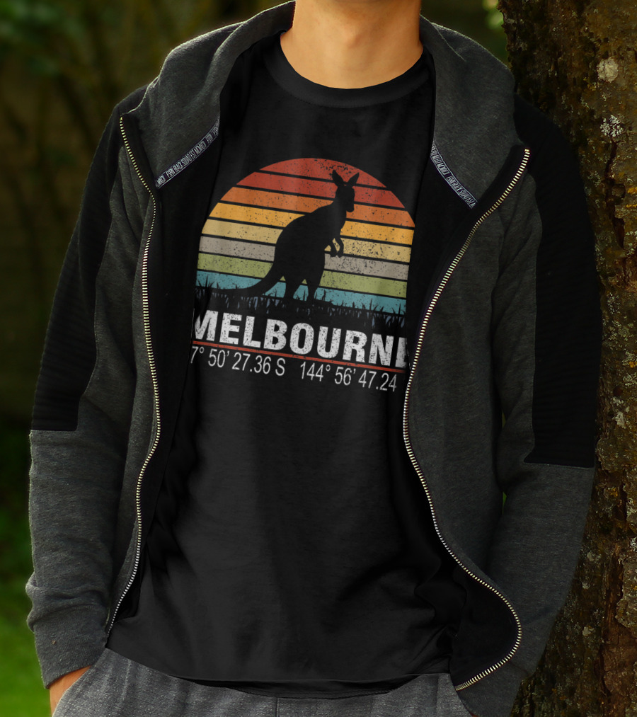 Melbourne Kangaroo Retro Sun 37°50'27.36S 144°56'47.24E T-Shirt