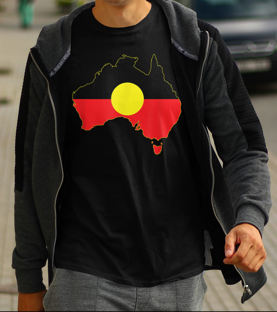 Aboriginal Flag Incorporated Map Of Australia T-Shirt