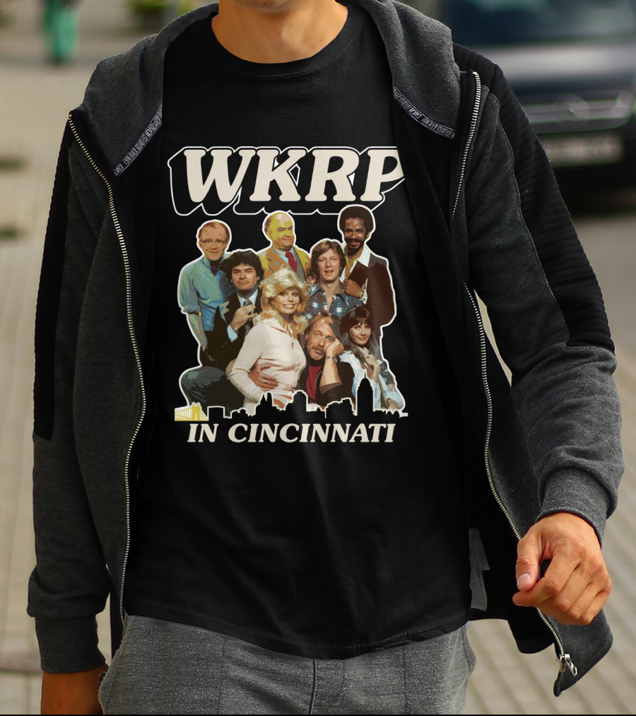 WKRP In Cincinnati Cast Photo With Cincinnati Skyline T-Shirt