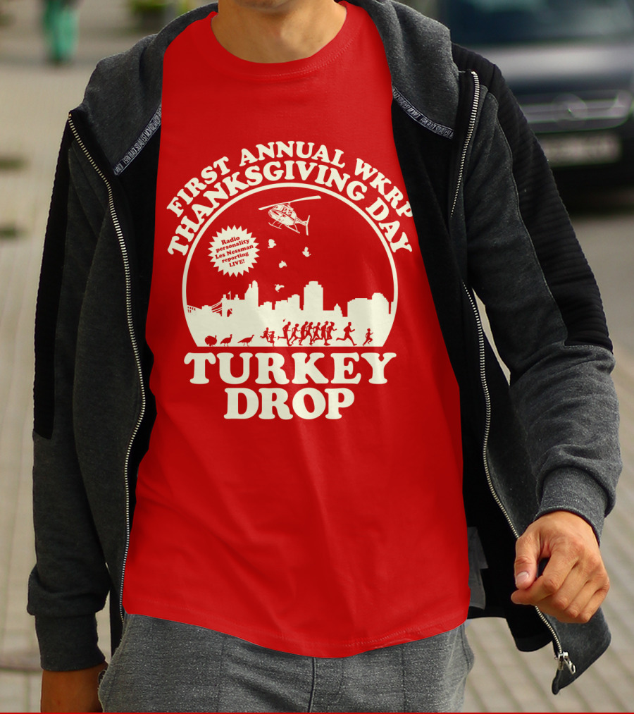 FIRST ANNUAL WKRP THANKSGIVING DAY TURKEY DROP RADIO PRESENTATION LIVE T-Shirt