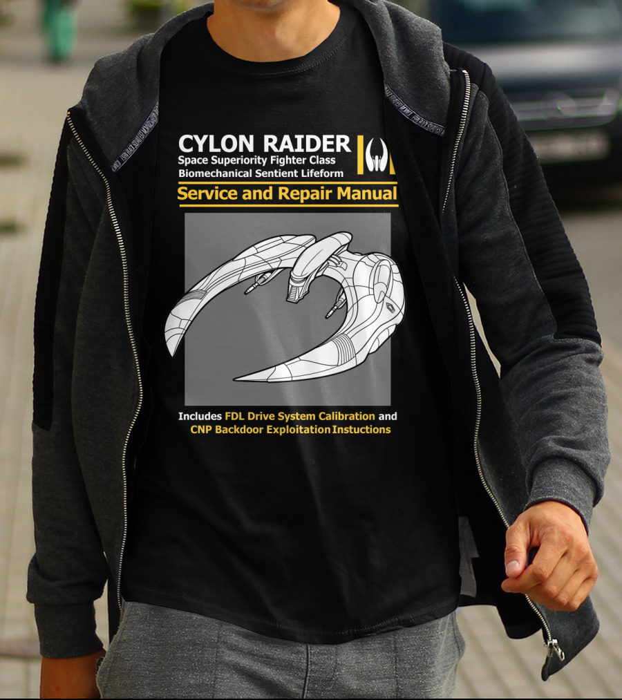 CYLON RAIDER Service And Repair Manual Biomechanical Sentient Lifeform Space Superiority Fighter Class T-Shirt