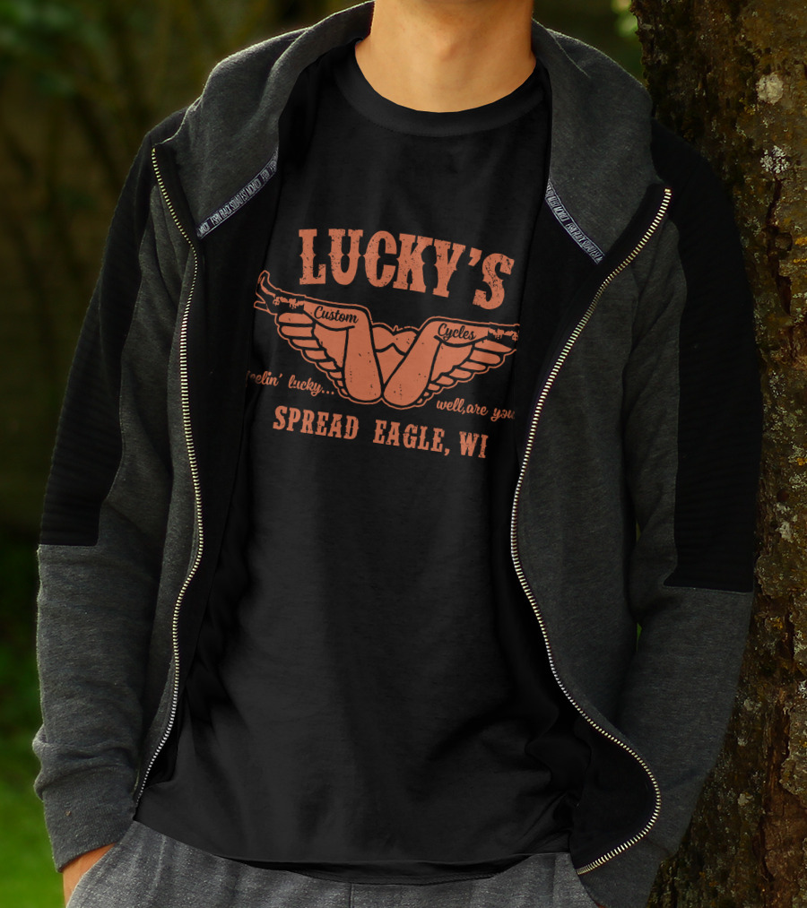 Lucky's Custom Cycles Feelin' Lucky Spread Eagle WI Vintage Motorcycle Biker T-Shirt