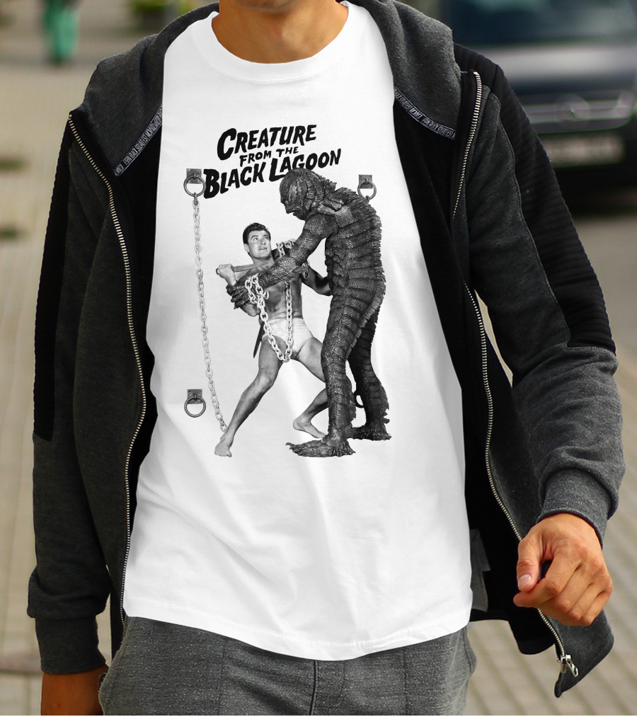 Creature From The Black Lagoon Chain Wrestling Scene T-Shirt