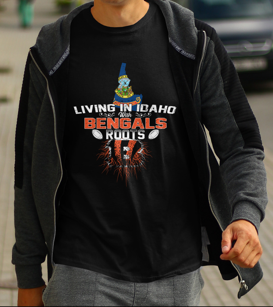 Living In Idaho With Bengals Roots Logo Football State Map T-Shirt