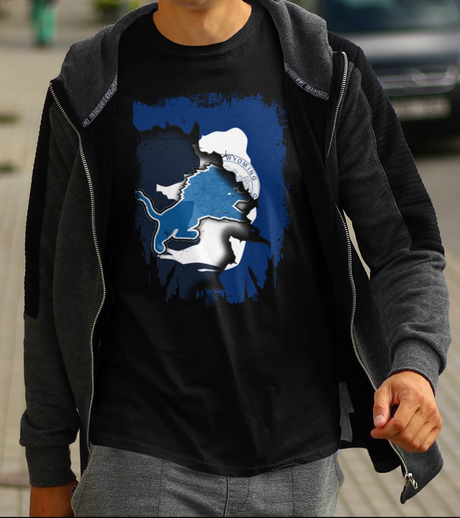 Wyoming Pride With Blue Lion Emblem T-Shirt