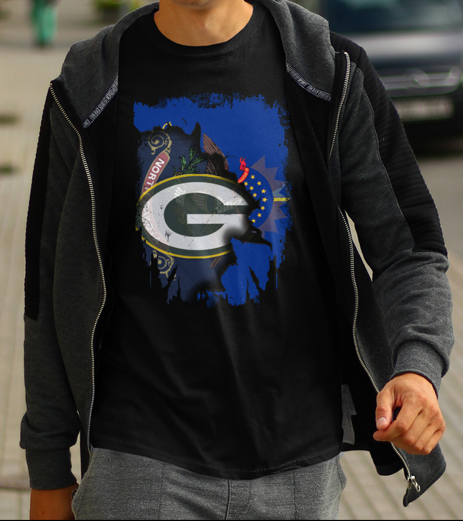Green Bay Packers Logo Overlaid On North Dakota Flag T-Shirt