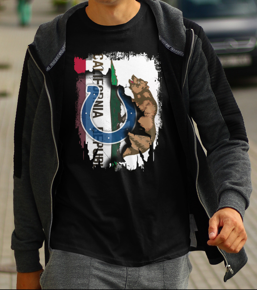 California Republic With Colts Horseshoe Bear T-Shirt