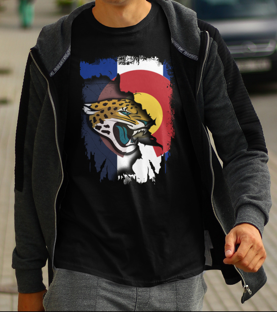 Colorado Flag With Jaguars Roaring Spirit T-Shirt