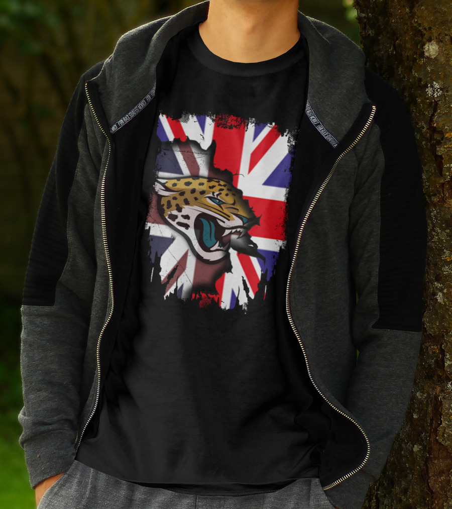United Kingdom Union Jack Flag With Fierce Jaguar Face T-Shirt