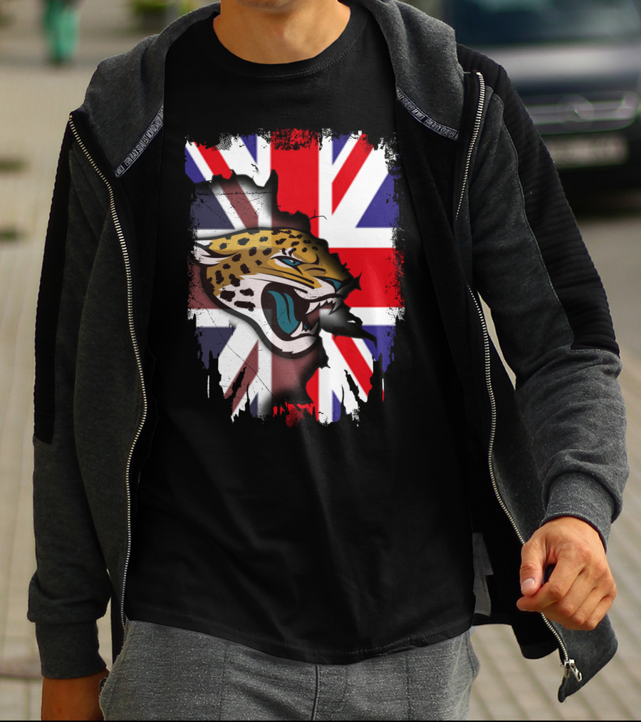 United Kingdom Union Jack Flag With Fierce Jaguar Face T-Shirt