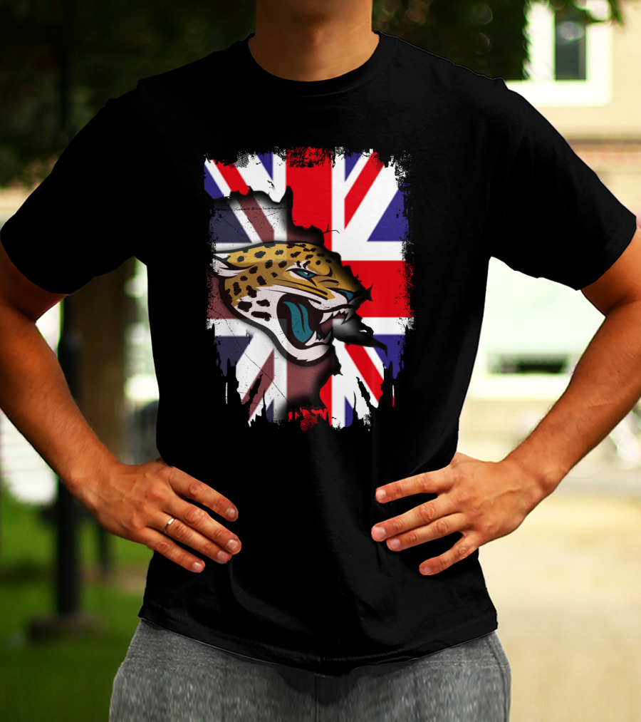 United Kingdom Union Jack Flag With Fierce Jaguar Face T-Shirt