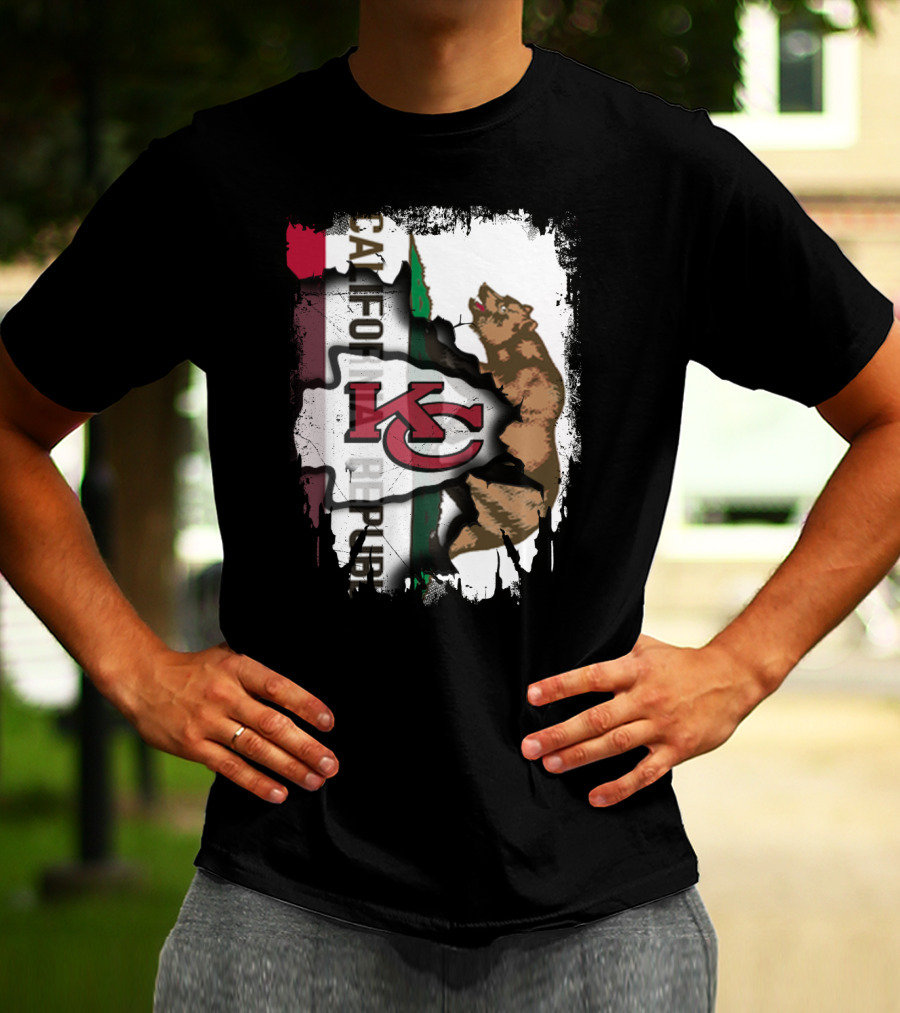 California Republic Bear With Kansas City Chiefs Logo Fusion T-Shirt