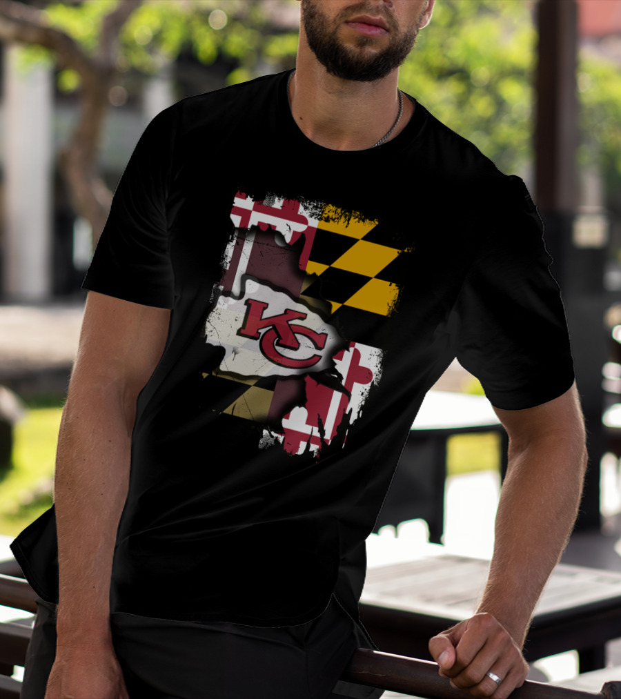 Maryland Flag With KC Chiefs Logo Background T-Shirt