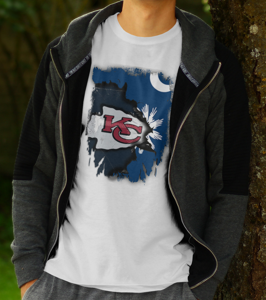 KC Chiefs Meet South Carolina Flag United T-Shirt