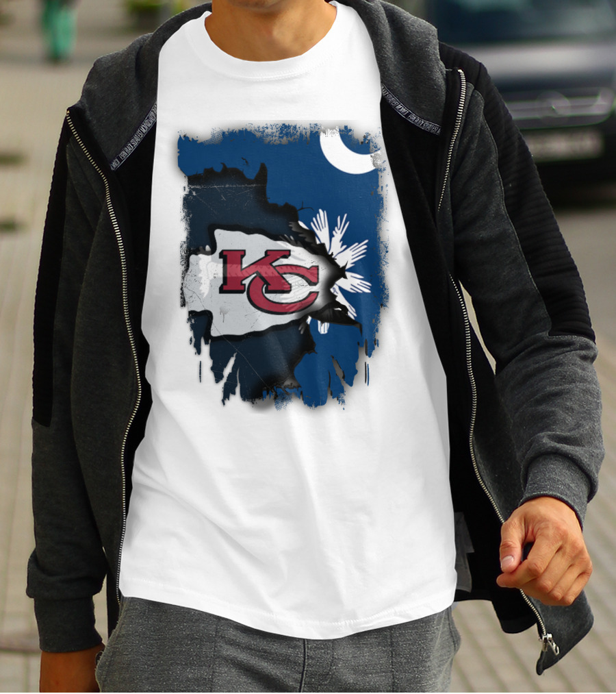KC Chiefs Meet South Carolina Flag United T-Shirt