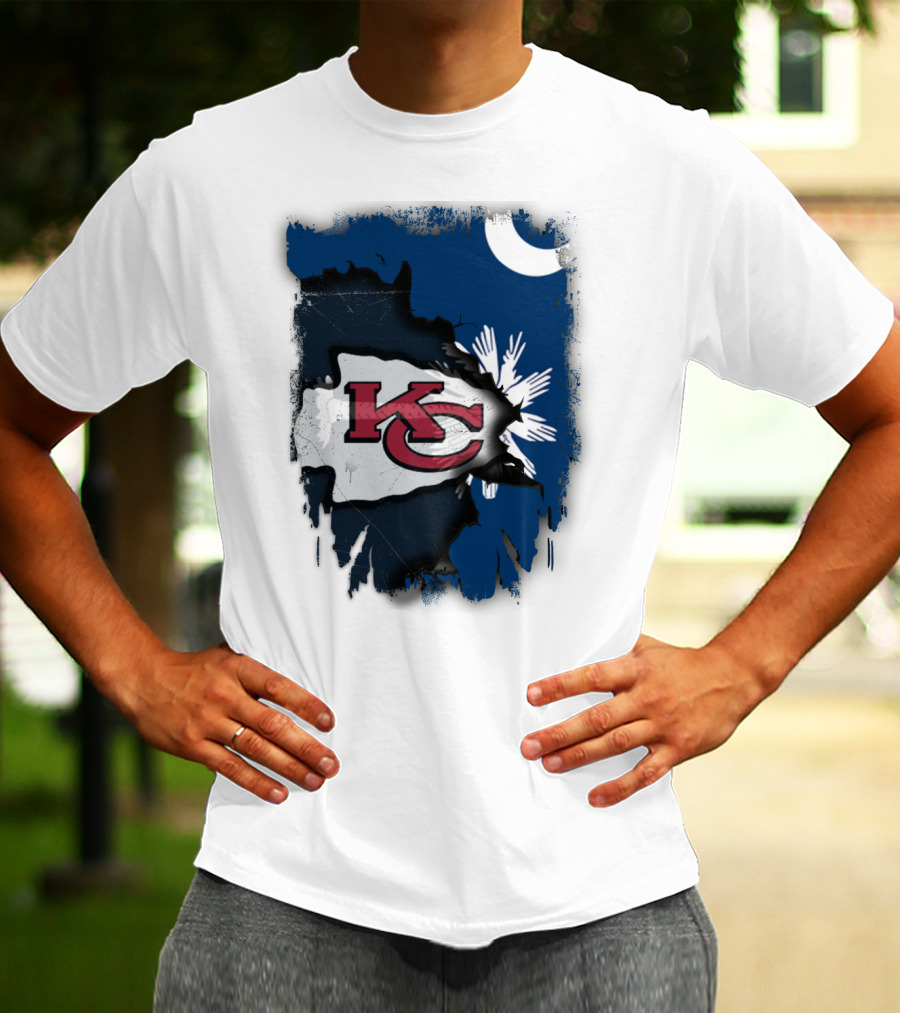 KC Chiefs Meet South Carolina Flag United T-Shirt
