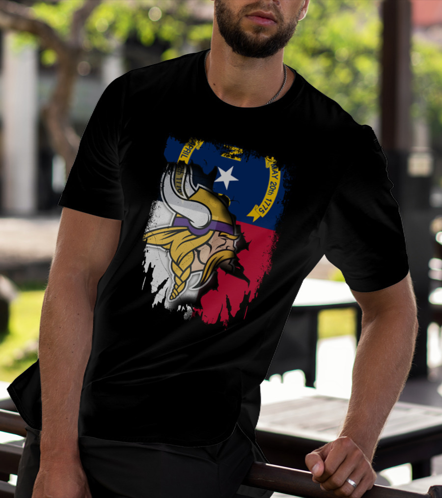 North Carolina Flag With Viking Head Logo April 12th 1776 May 20th 1775 T-Shirt