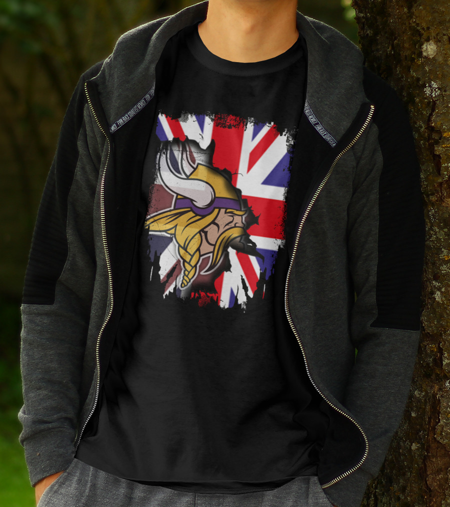 United Kingdom Flag With Viking Warrior Helmet T-Shirt