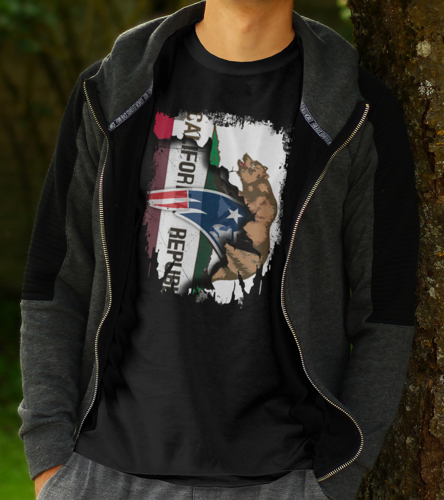 California Republic Flag And New England Patriots Logo Fusion T-Shirt