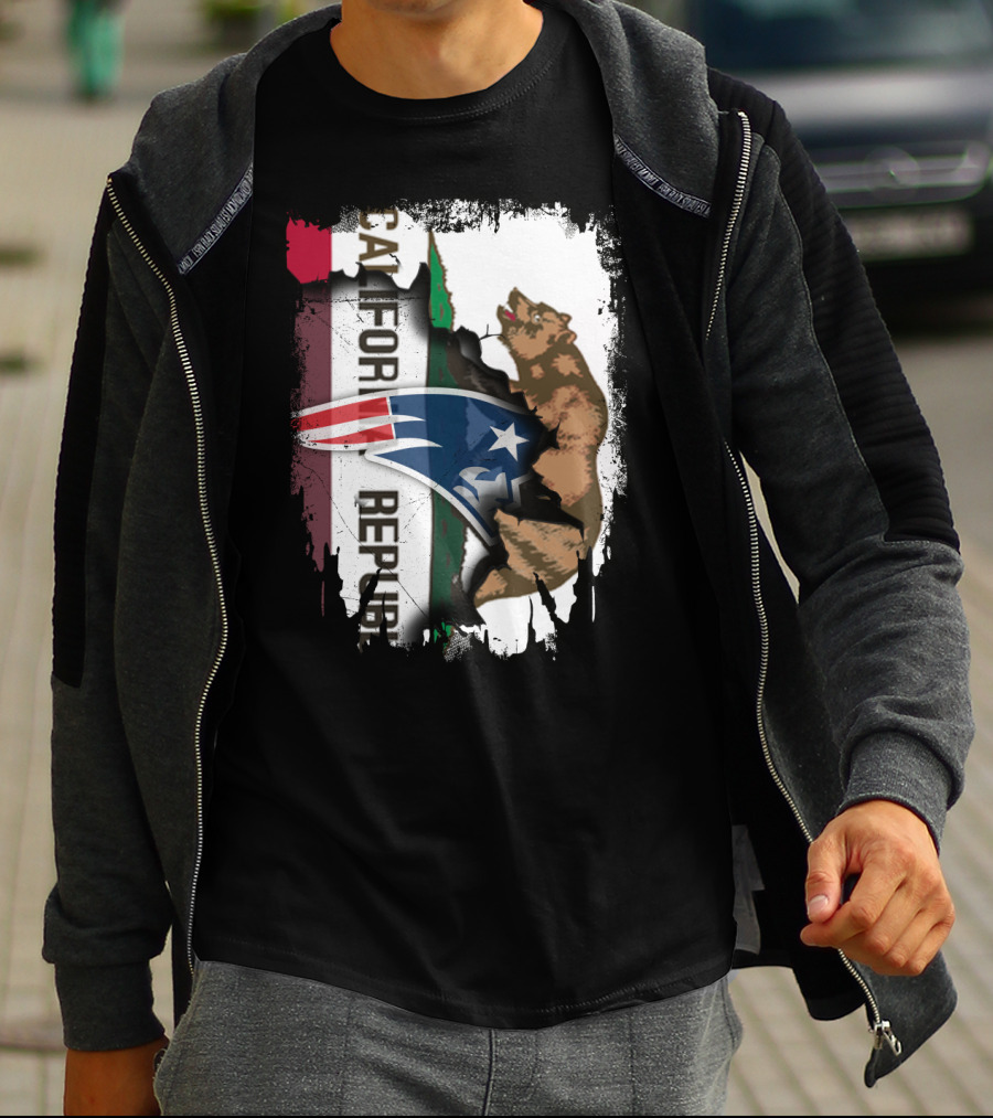 California Republic Flag And New England Patriots Logo Fusion T-Shirt