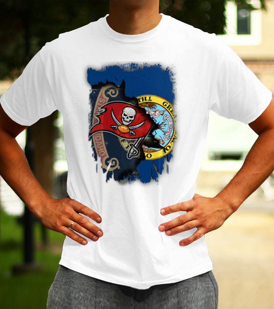 Idaho State Meets Buccaneers Flag Fusion T-Shirt