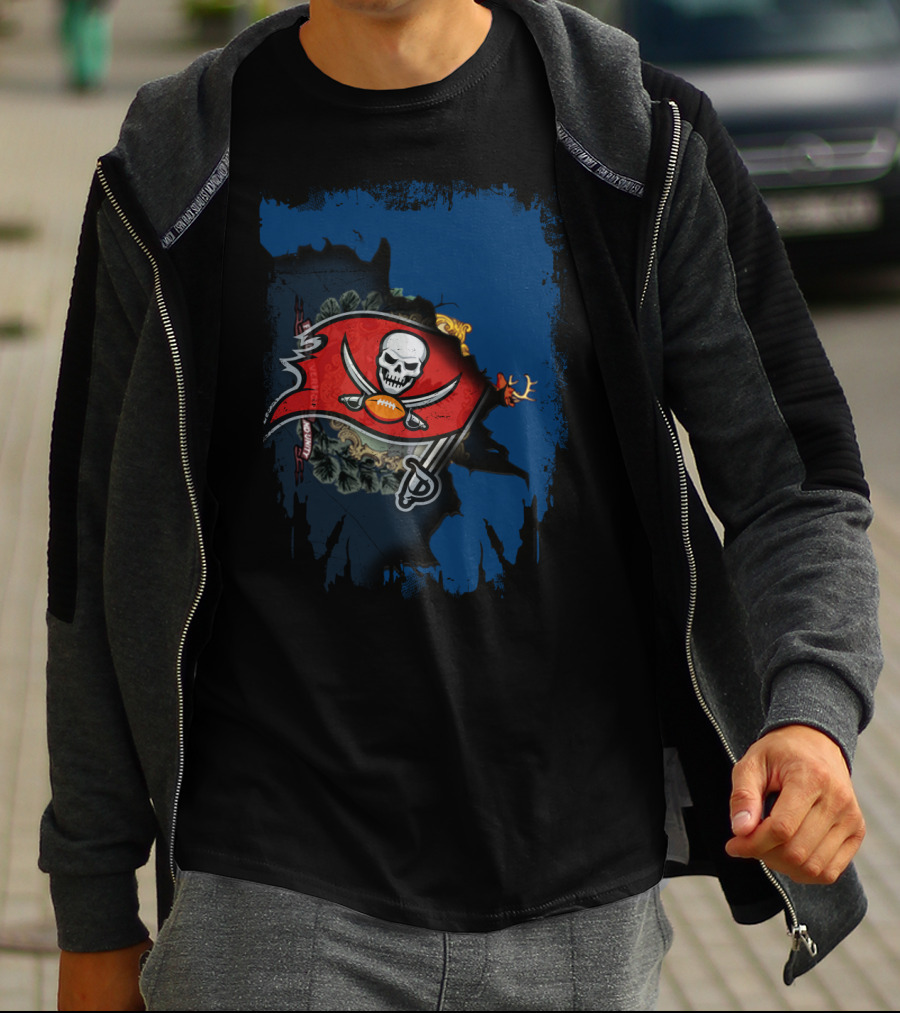 Together Vermont Buccaneers Flag With Skull And Football T-Shirt