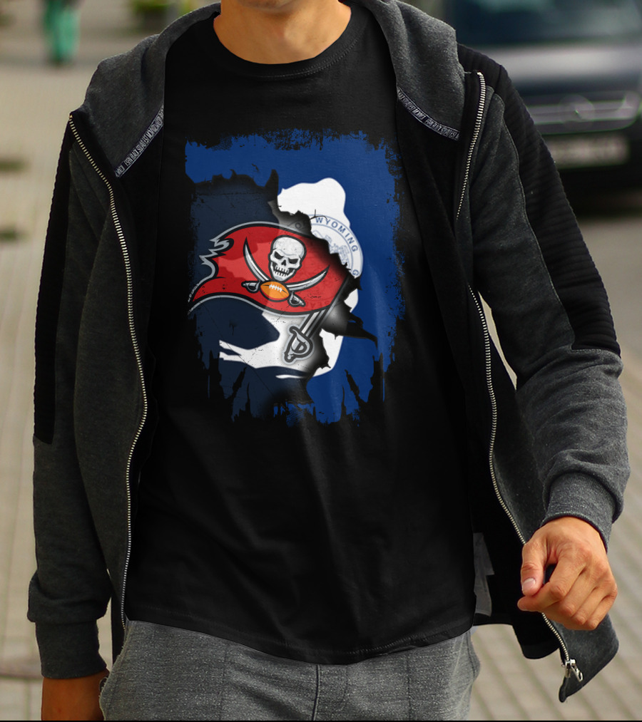 Tampa Bay Buccaneers Wyoming Collaboration T-Shirt