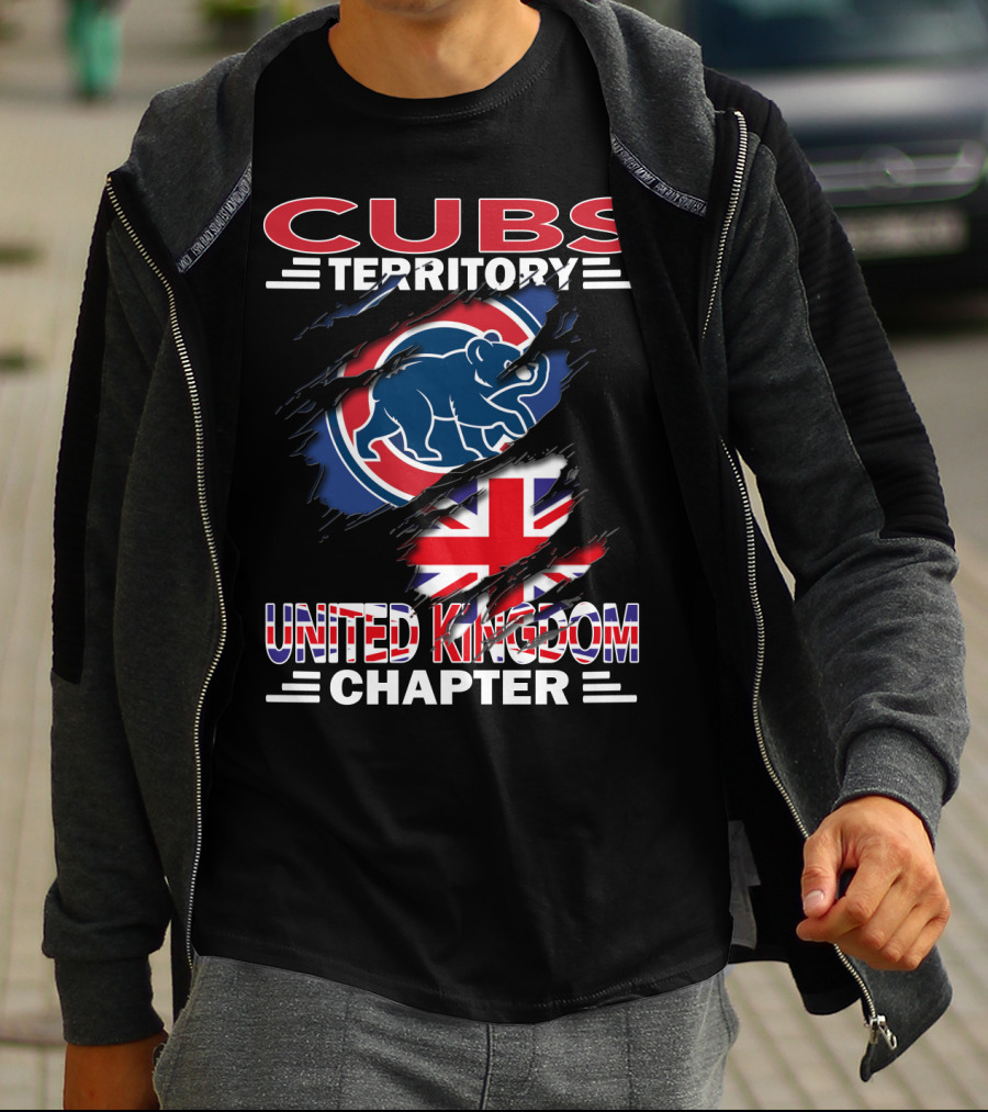 Cubs Territory United Kingdom Chapter Cubs Bear Logo With Union Jack Background T-Shirt