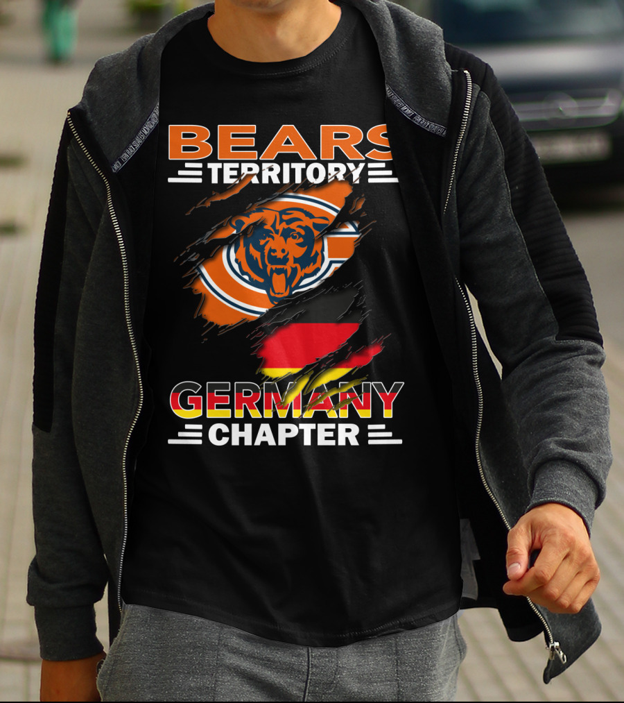 BEARS TERRITORY GERMANY CHAPTER CHICAGO BEARS LOGO GERMAN FLAG T-Shirt