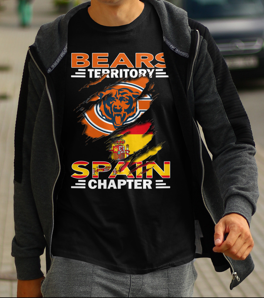Bears Territory Spain Chapter Chicago Bears Flag T-Shirt